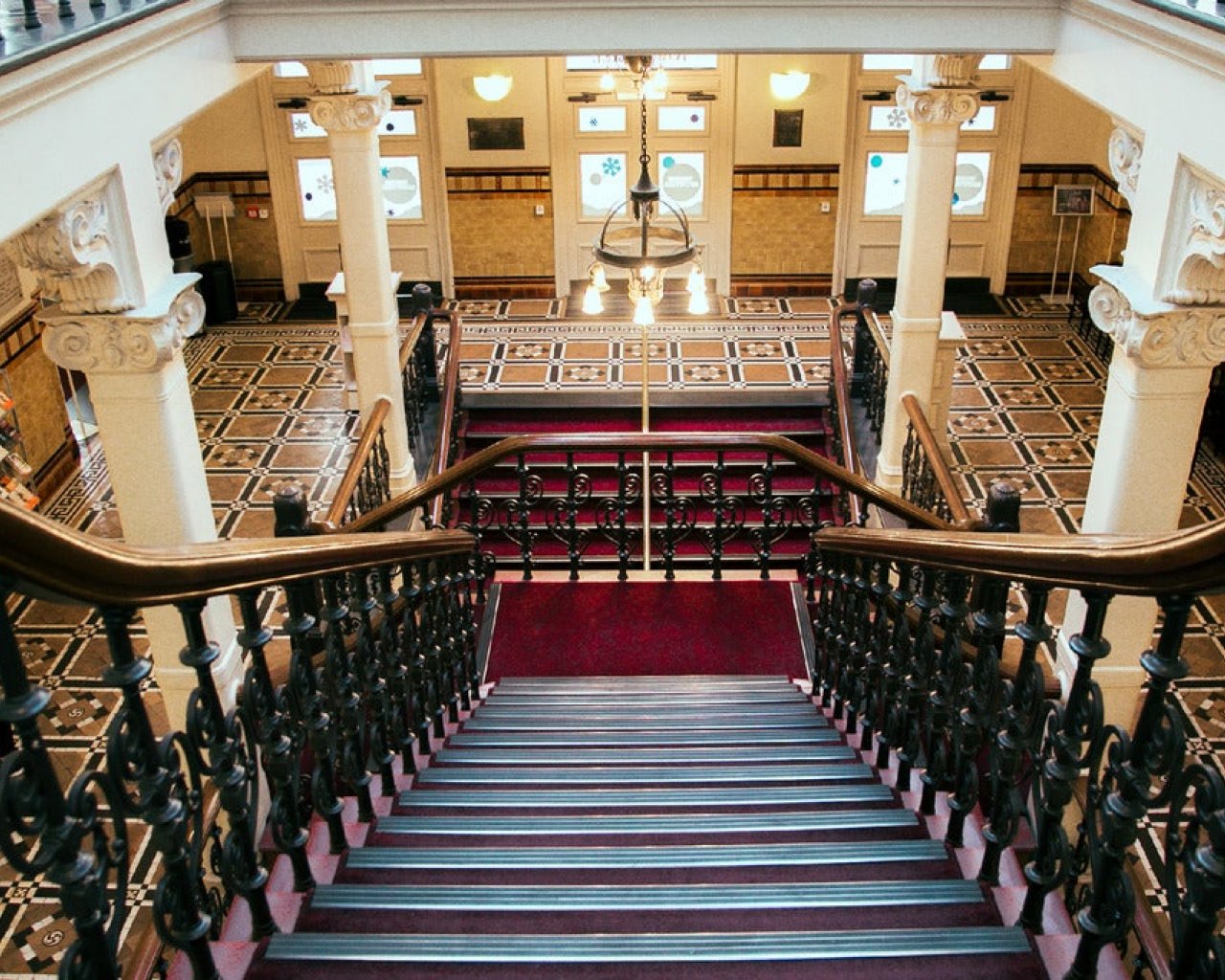 Auckland Town Hall Tours